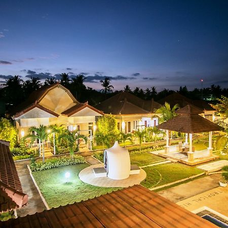 Tropical Hideaways Resort Gili Meno Exterior photo