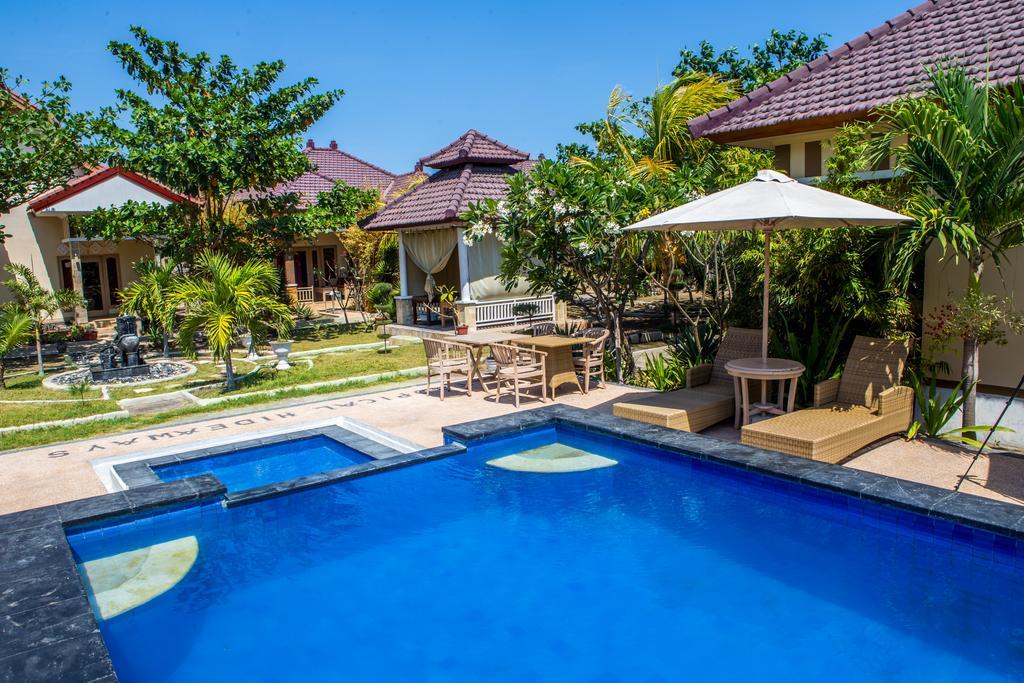 Tropical Hideaways Resort Gili Meno Exterior photo