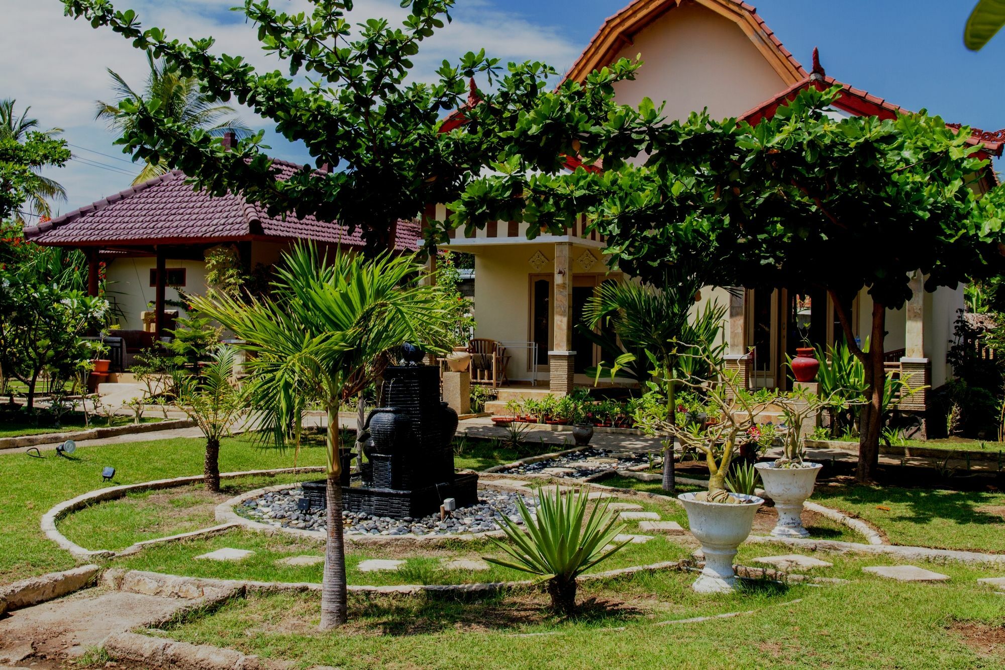 Tropical Hideaways Resort Gili Meno Exterior photo