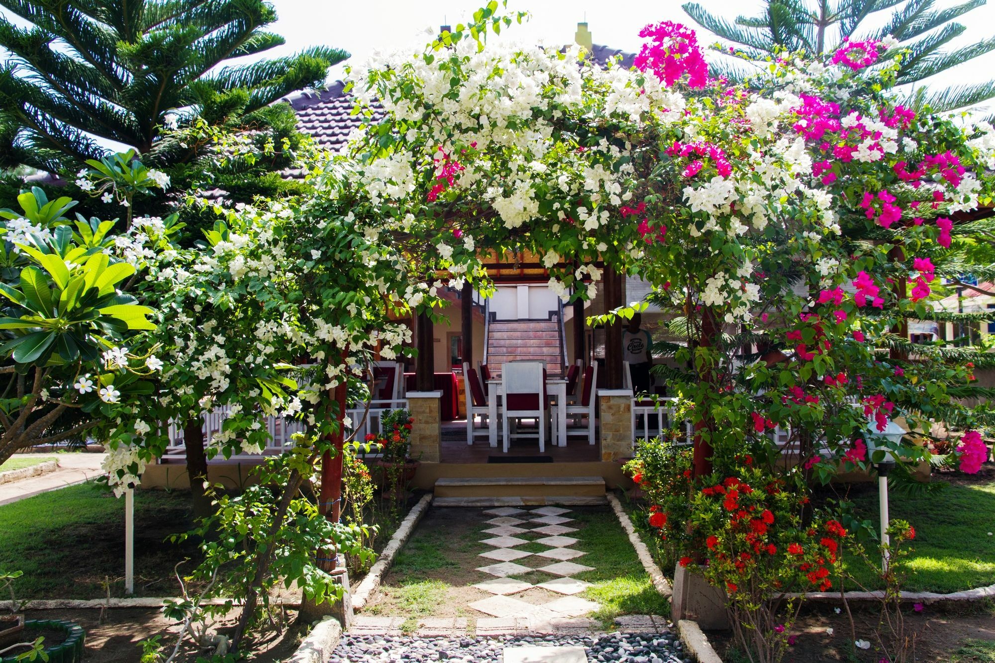 Tropical Hideaways Resort Gili Meno Exterior photo