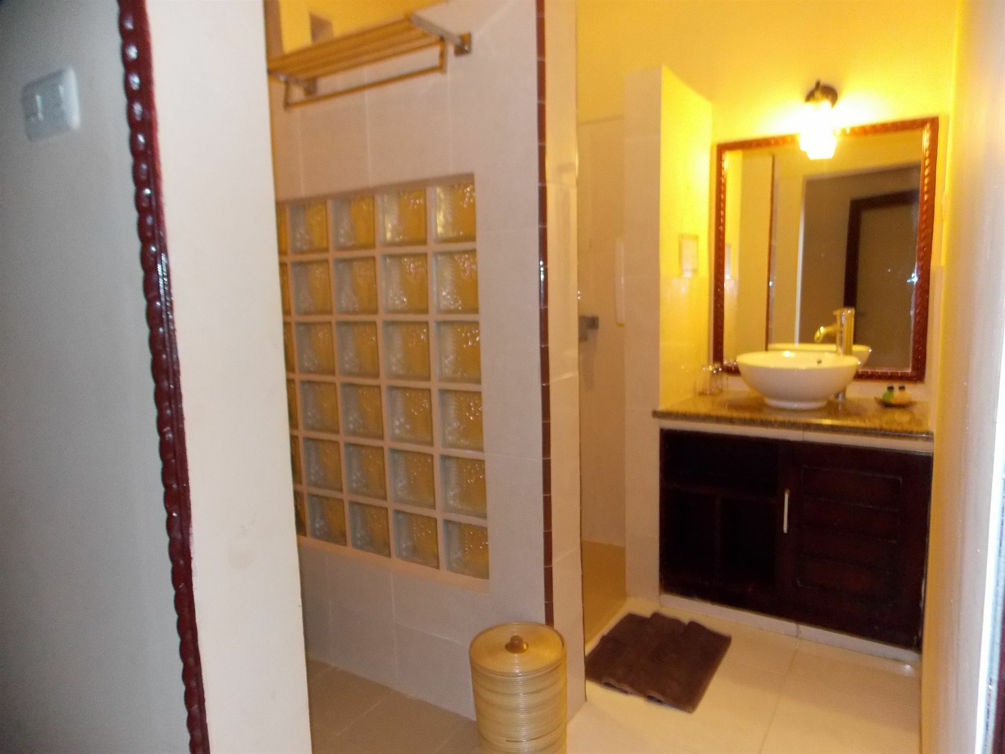 Tropical Hideaways Resort Gili Meno Exterior photo